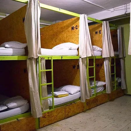 Room In Bb - Hostel In Playa Del Carmen